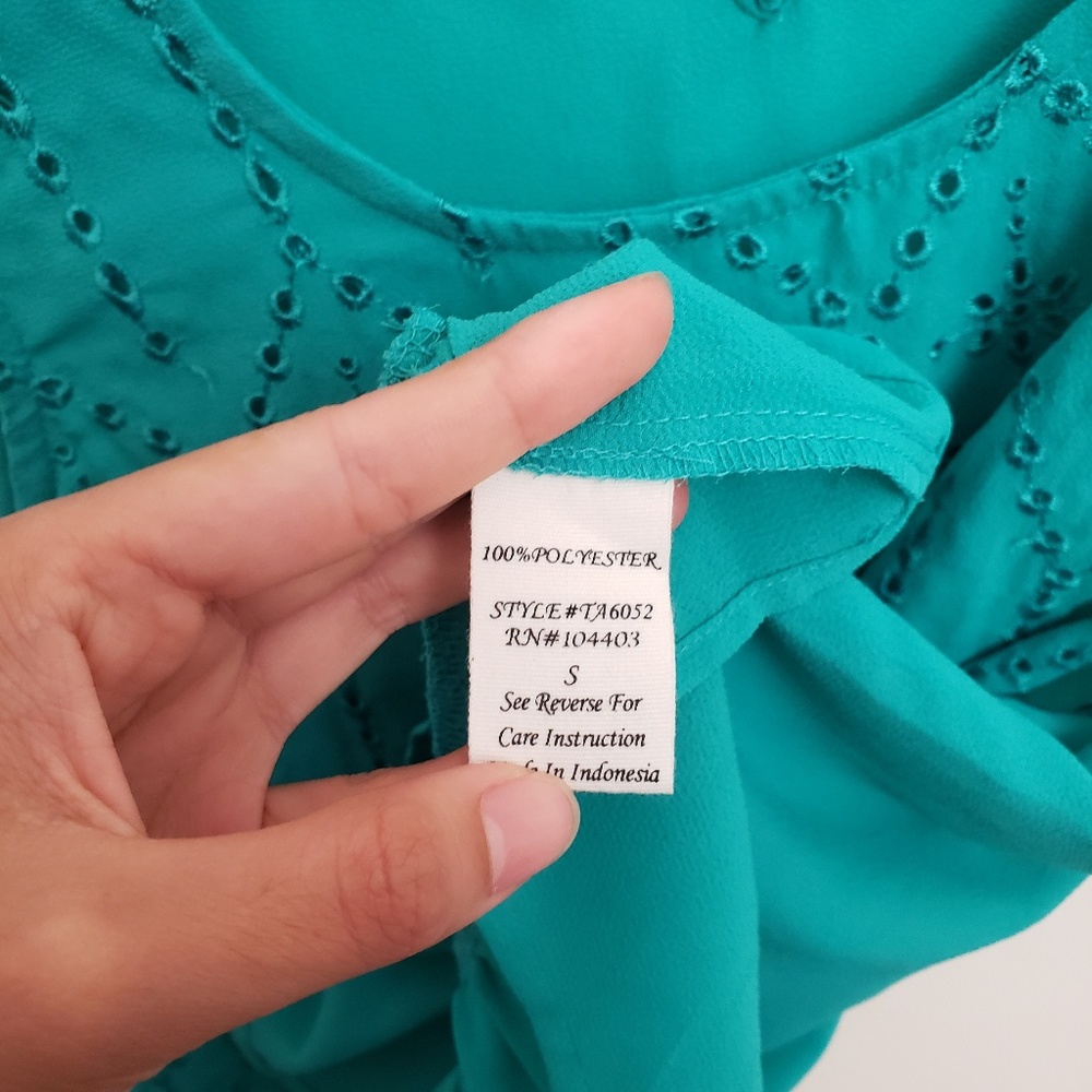 Blouse - Picture 4 of 4
